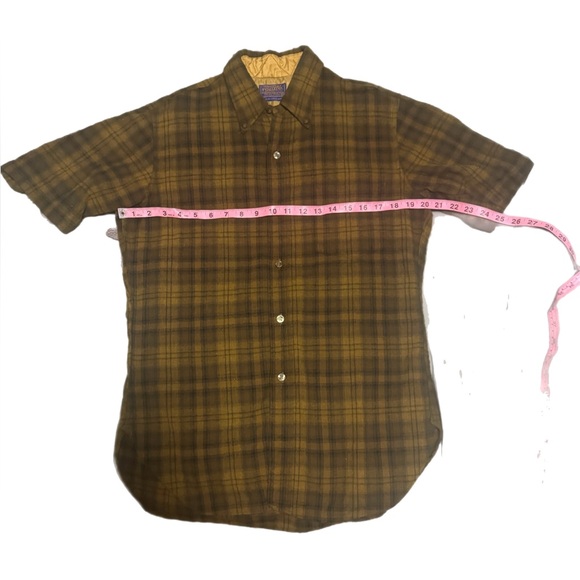 🔥Vintage & Authentic Pendleton Men's Plaid Short Sleeve Shirt🔥 - Picture 6 of 7